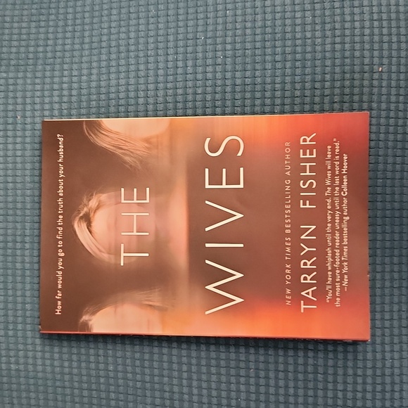 Thriller Books - Picture 4 of 5